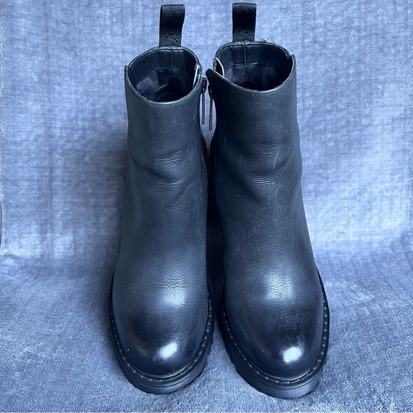 Dr. Martens Black Ankle Boots - Picture 3 of 16